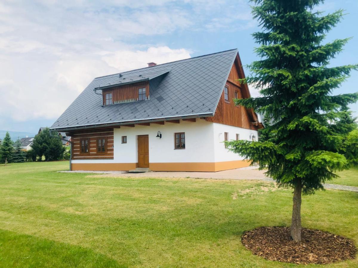 Roubenka Adel Vila Vrchlabí Exterior foto